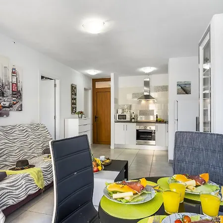 Apartment 3f. Beautiful In Americas Playa de las Americas (Tenerife)