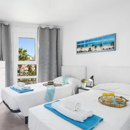 Comfy In Americas Air Condition Lägenhet